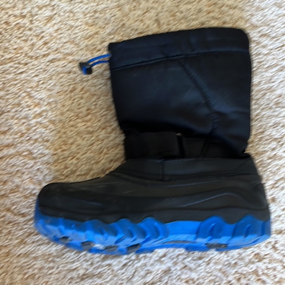 Snow boots - Picture 2 of 7